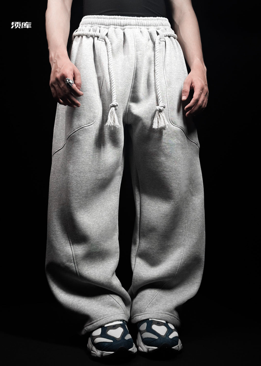 TOJI SUIT / COMPRESSION & SWEATPANT